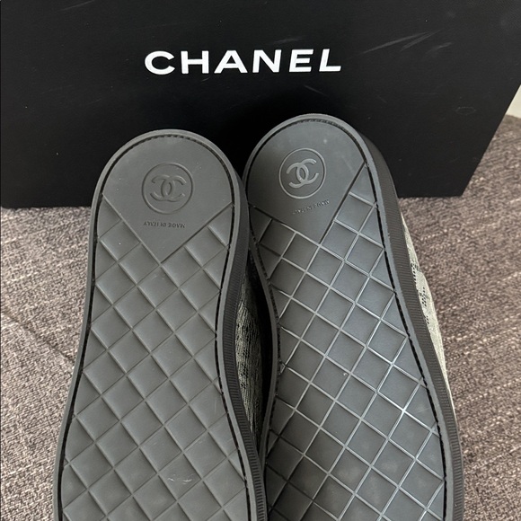 CHANEL  Black and Gray Shoes - Picture 4 of 5